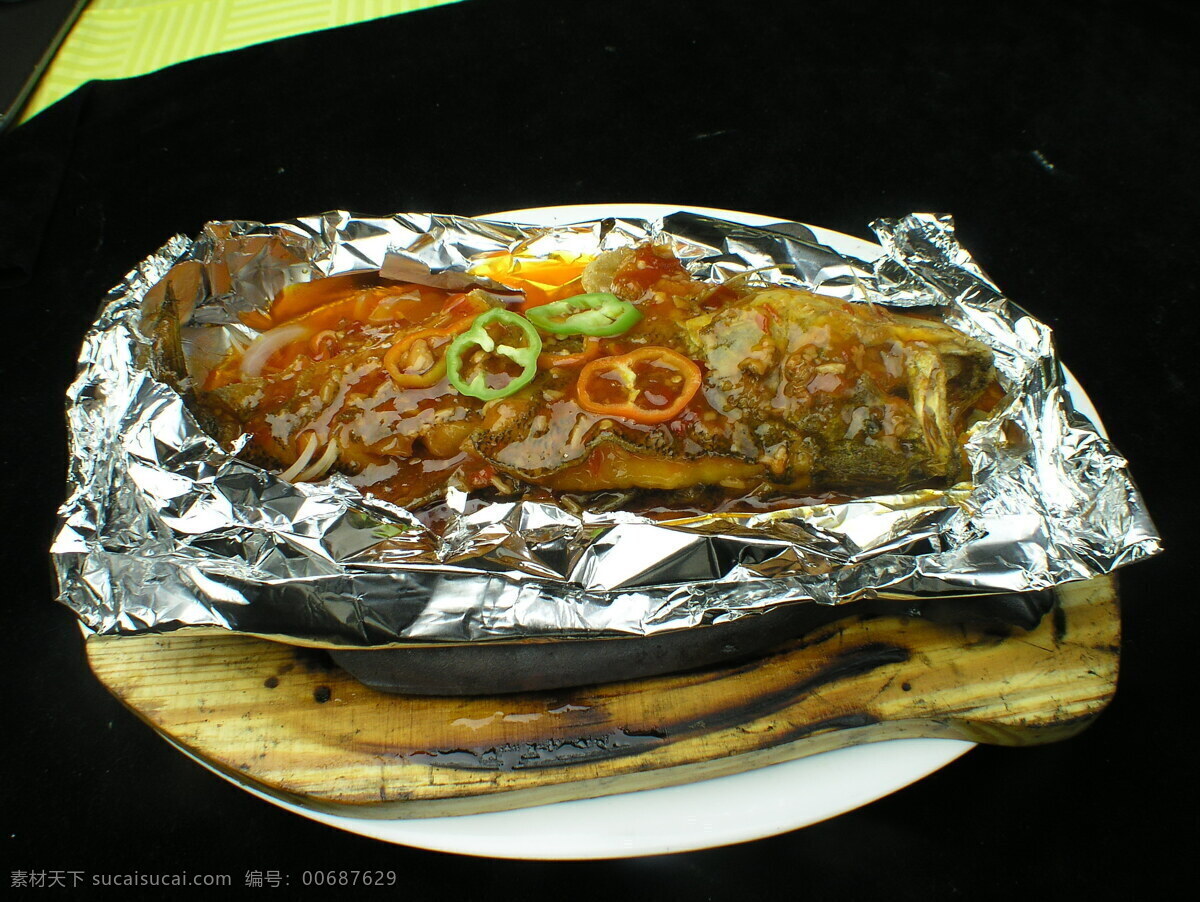 秘 制 招牌 大 鱸魚 美食 食物 菜肴 餐飲美食 美味 佳肴食物 中國菜 中華美食 中國菜肴 菜譜