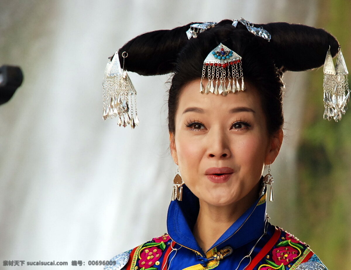 宋祖英 歌唱家 美女 明星 民族服裝 人物圖庫(kù) 明星偶像 攝影圖庫(kù)