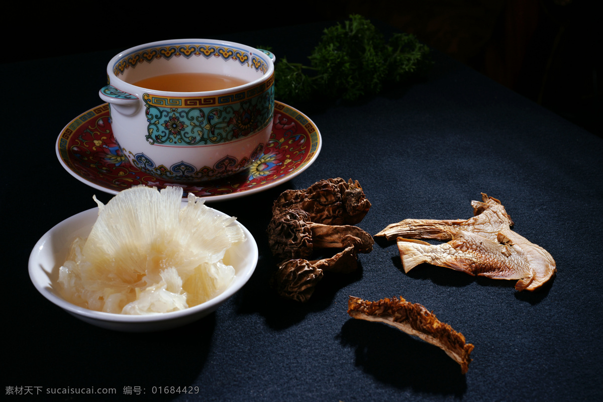 羊肚菌魚翅湯 美食 傳統(tǒng)美食 餐飲美食 高清菜譜用圖