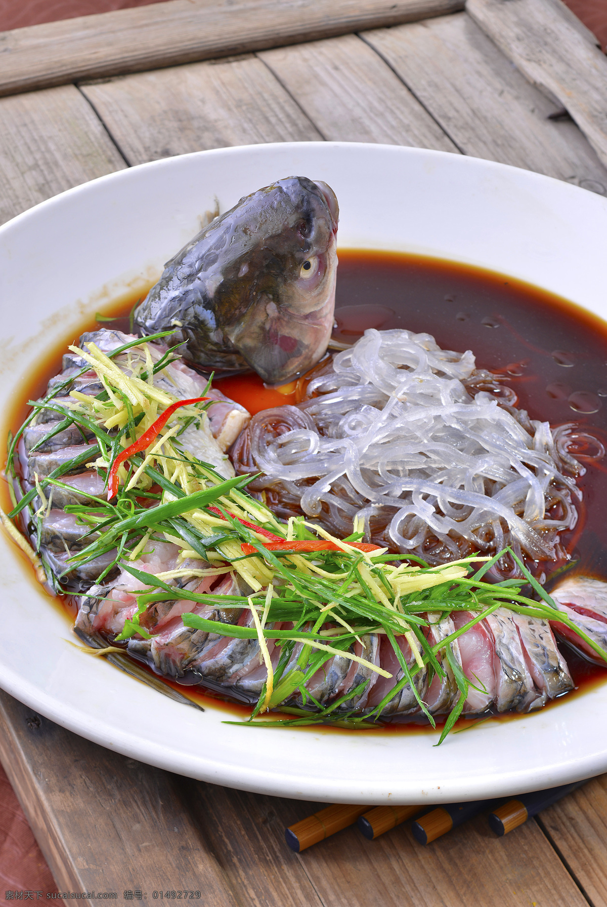 粉蒸魚 清蒸魚 魚 蒸鯇魚 魚肉 湘川菜 餐飲美食 傳統(tǒng)美食
