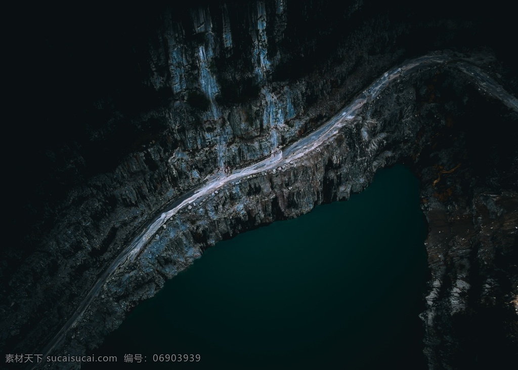 山路石山岩石 山路 石山 岩石 悬空山路 山 自然景观 山水风景