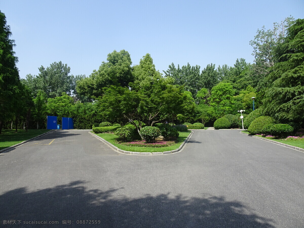 公園 城市建筑 夜景 路 城市風(fēng)景 樓房 小區(qū) 城市景觀 建筑物 燈光 繁華 大廈 大樓 建筑群 高樓 都市 街道 商場(chǎng) 公共設(shè)施 城市設(shè)施 地鐵 公交 住宅 寫(xiě)字樓 辦公樓 站臺(tái) 交通 自然景觀 風(fēng)景名勝