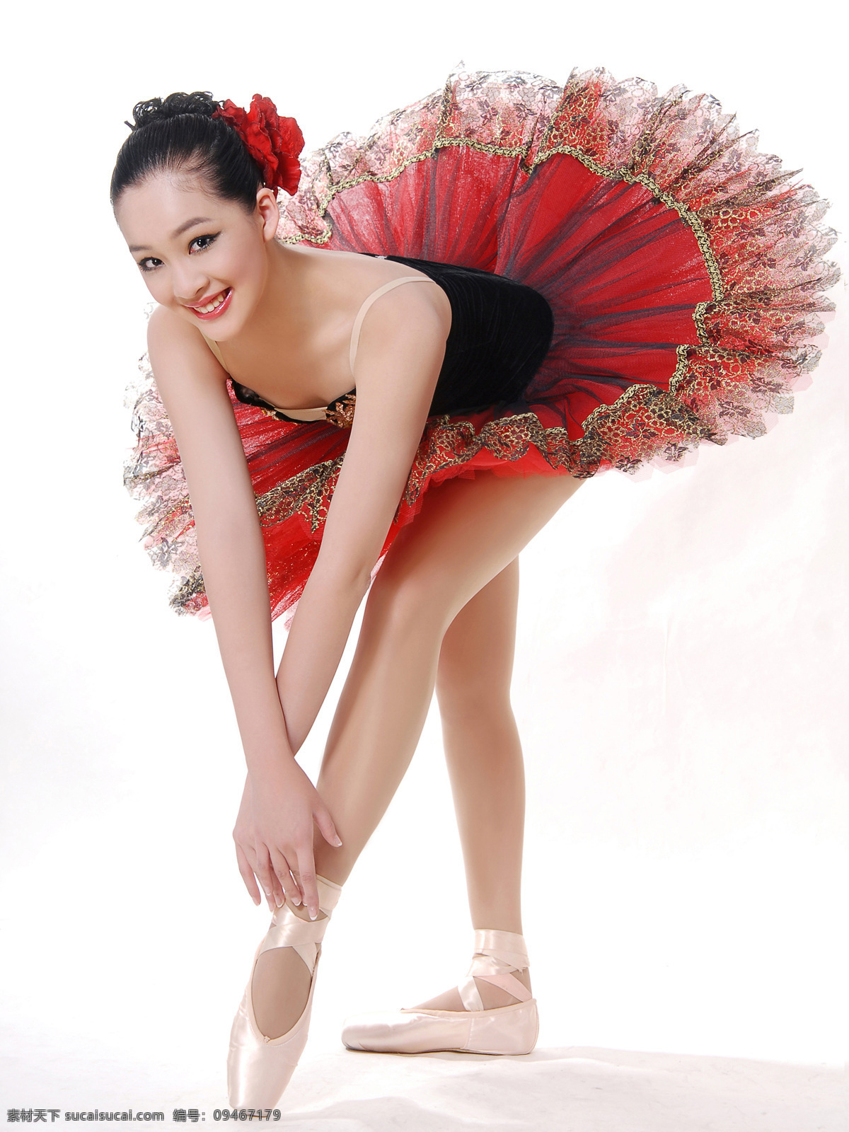 崔安娜 芭蕾装 写真 美国 华裔 小姐 冠军 明星偶像 人物图库