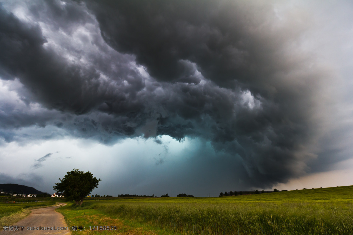 烏云 陰天 閃電 霹靂 光 壓抑 灰暗 灰色 雨 天空 云 藍天 白云 天空云彩 天空閃電 城市閃電 烏云閃電霹靂 高清閃電 黑色烏云 烏云閃電 雷電 雷公 電母 雷公電母 閃電效果 雷電效果 野外 暴風(fēng)雨 夜空 近距離 可怕 雷 電 藍色雷電 藍色閃電 白色閃電 白色雷電 自然景觀 自然風(fēng)景