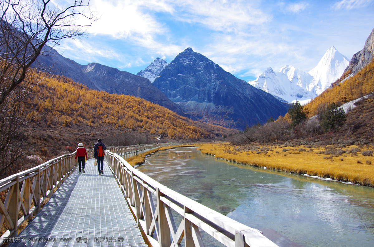 川西风光 川西 藏区 九寨沟 河流 高山 雪山 自然风景 山水 田园 自然景观 山水风景