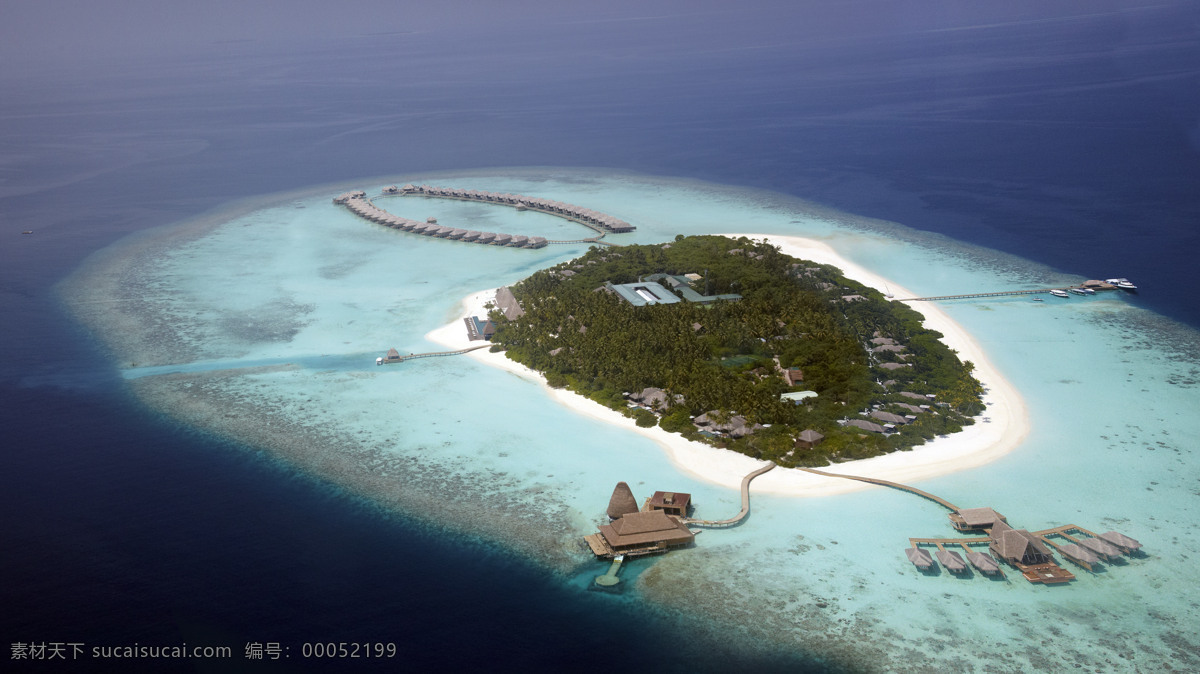 壁纸 别墅 大海 风光 风景 国外旅游 海岛 海景 马尔代夫 椰子树 游泳池 凉亭 旅游 美景 自然 景色 小岛 海滩 沙滩 海洋 蓝色 蔚蓝 清澈 天堂 仙境 休闲 建筑 鸟瞰 国外旅游摄影 旅游摄影 psd源文件