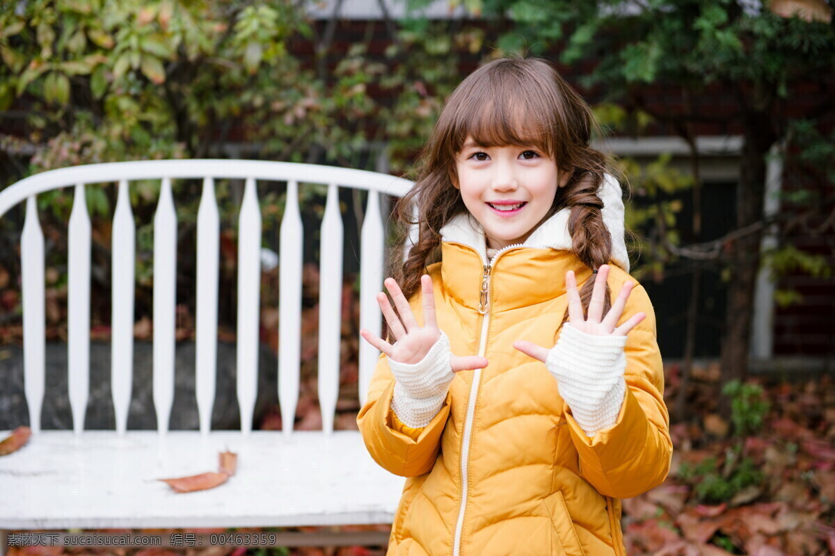 童装棉服 女装 模特 冬款 棉服 套装 女童棉服 人物图库 儿童幼儿