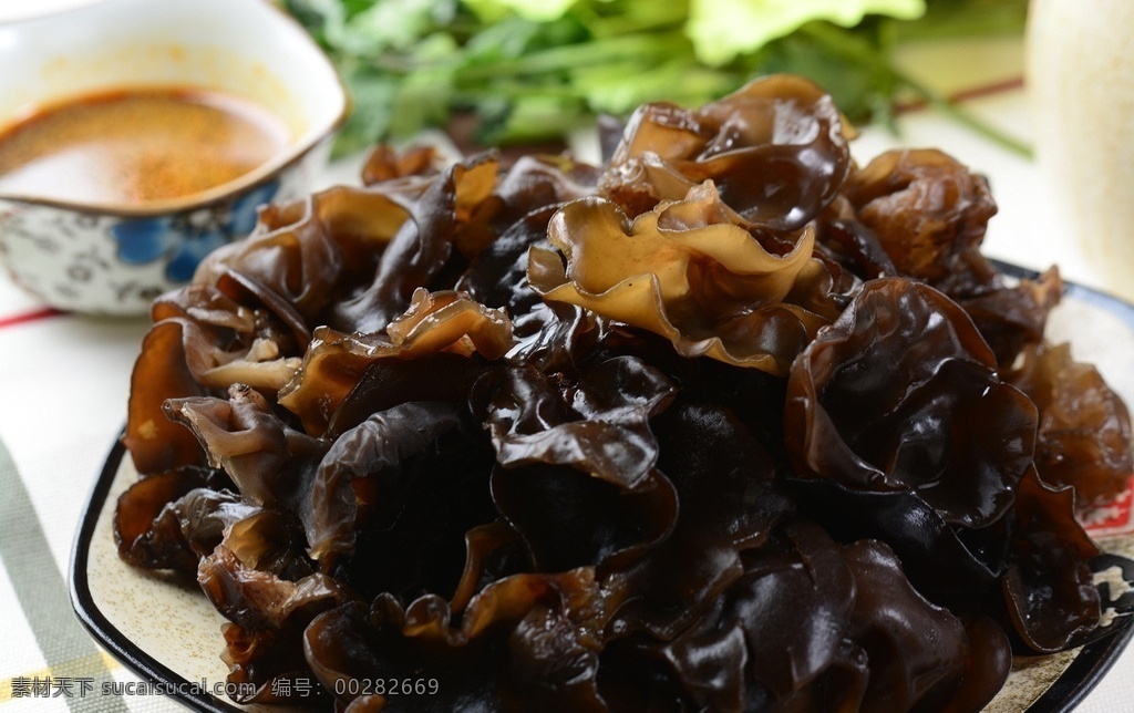 木耳 木耳辣根 菌类 盘子 碗 传统美食 餐饮美食