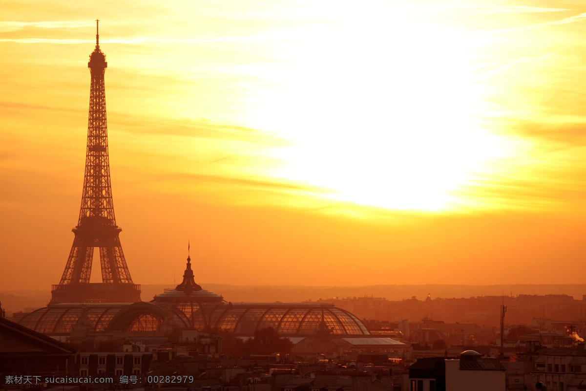 朝阳 中 巴黎埃菲尔铁塔 高清 摄影图片 巴黎 城市 天空 埃菲尔铁搭 风景 生活 旅游餐饮