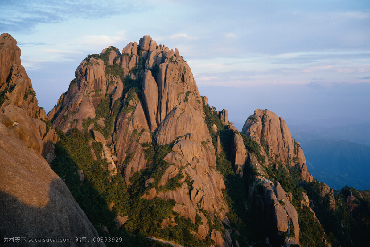 高耸 山川 远景 风景 壮丽 名胜古迹 风景摄影 高清图片 山水风景 风景图片