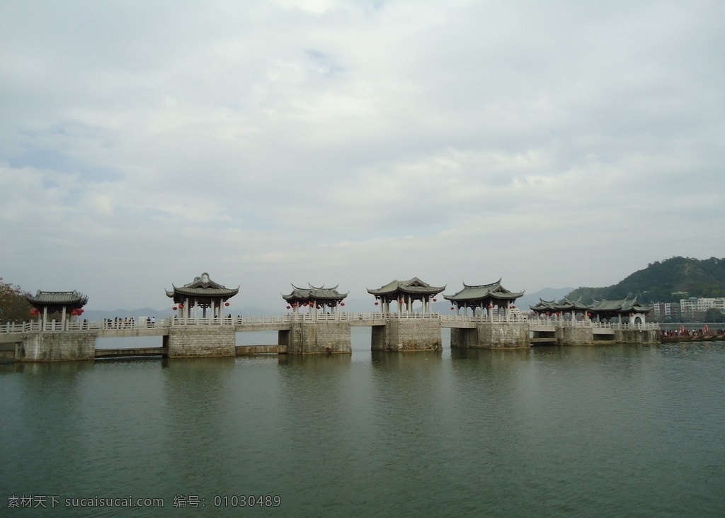 湘子桥 潮州 潮州旅游 潮州八景 古桥 中国古桥 中国四 大名 桥 之一 亭子 船桥 潮州景点 国内旅游 旅游摄影