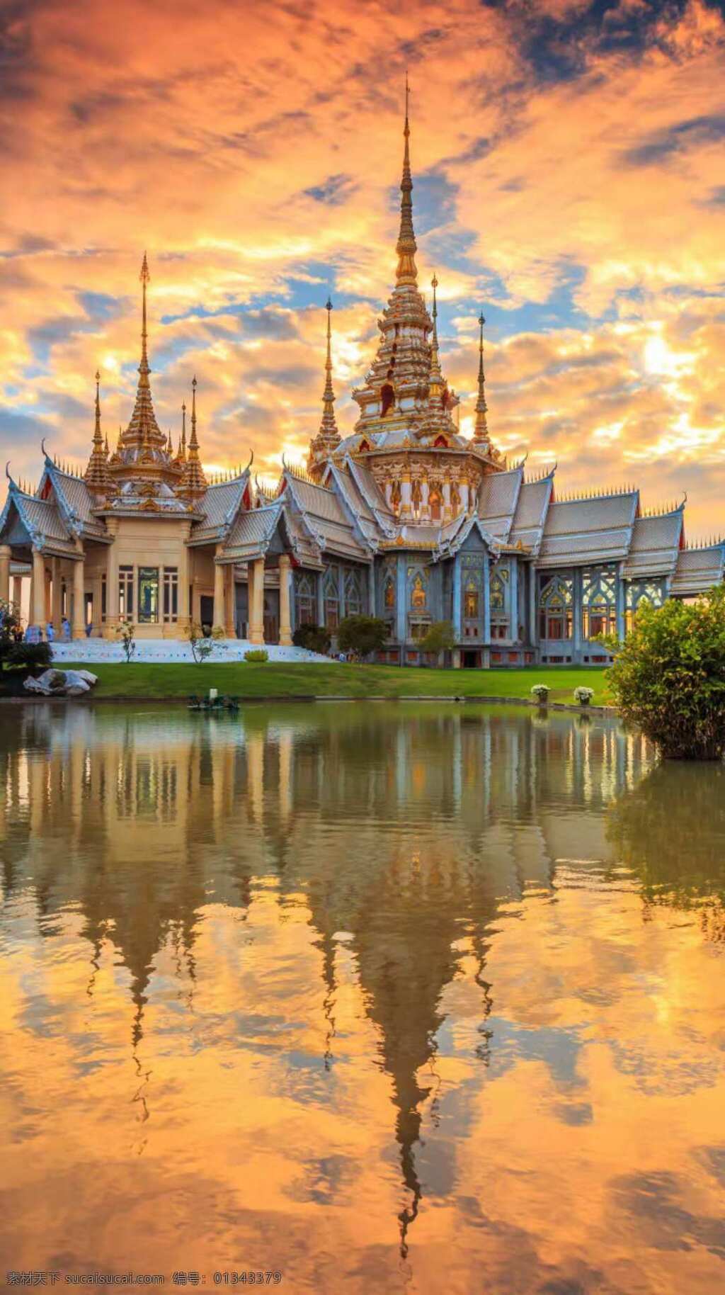 梦幻 般 奇特 建筑 彩云下的建筑 碧水边的建筑 春天的建筑 泰国建筑 建筑旅游 旅游摄影 国外旅游