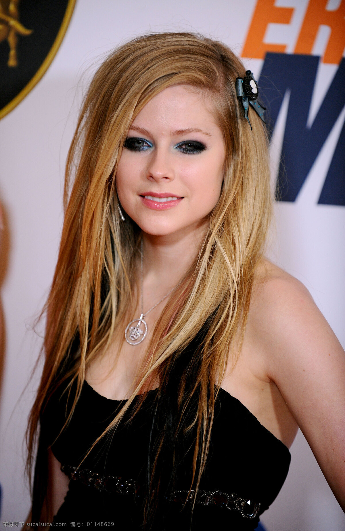 艾薇儿 艾薇 拉维 妮 avril lavigne 摇滚歌手 美女 明星偶像 人物图库