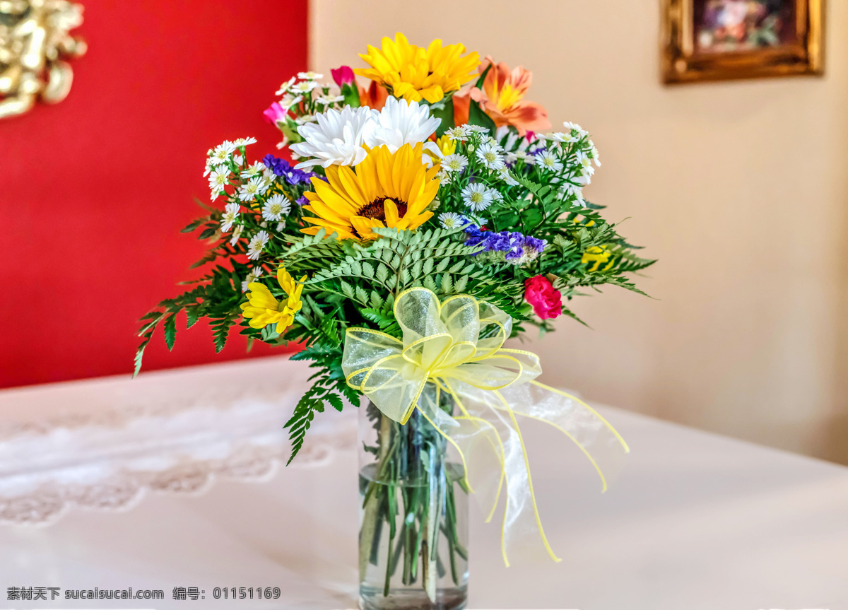 美丽 插花 花瓶 黄色的花 菊花 客厅 家居 生活百科 家居生活