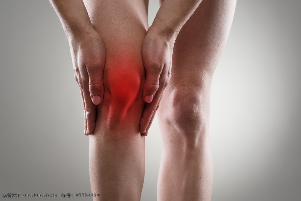 腿 受伤 女人 腿受伤的女人 骨折 身体红肿 医疗护理 生病 生理疾病 受伤人物 美女 现代科技