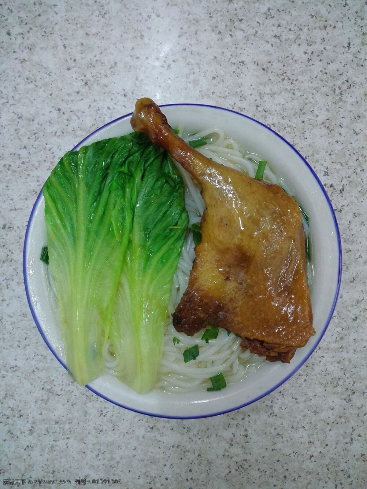 鸭腿粉面 鸭腿 汤粉 汤面 青菜 沙县小吃 餐饮美食 美食 美食摄影 传统美食