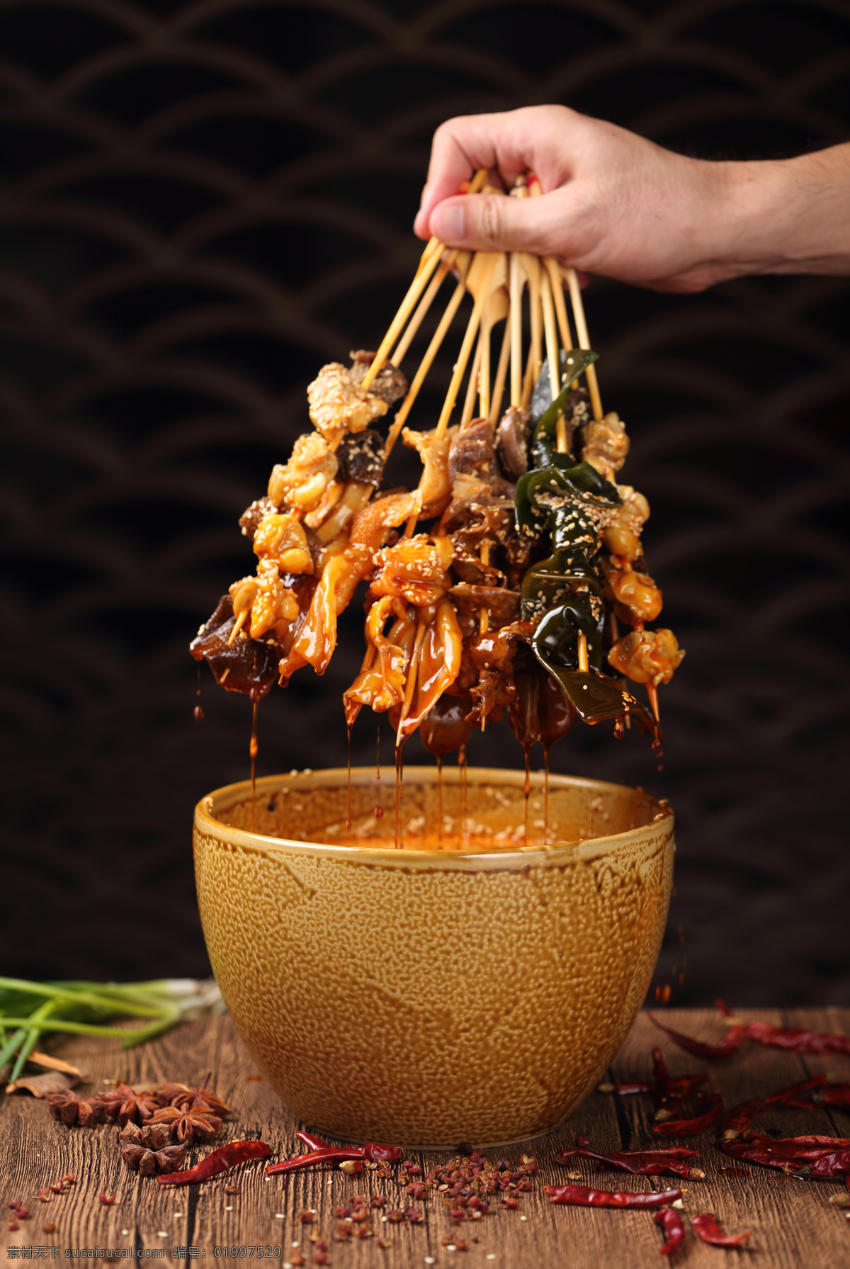 钵钵鸡 串串香 冷锅串串 串串 炒鸡 特色菜 家鸡 柴鸡肉 钵钵 鸡 凉菜 餐饮美食 传统美食