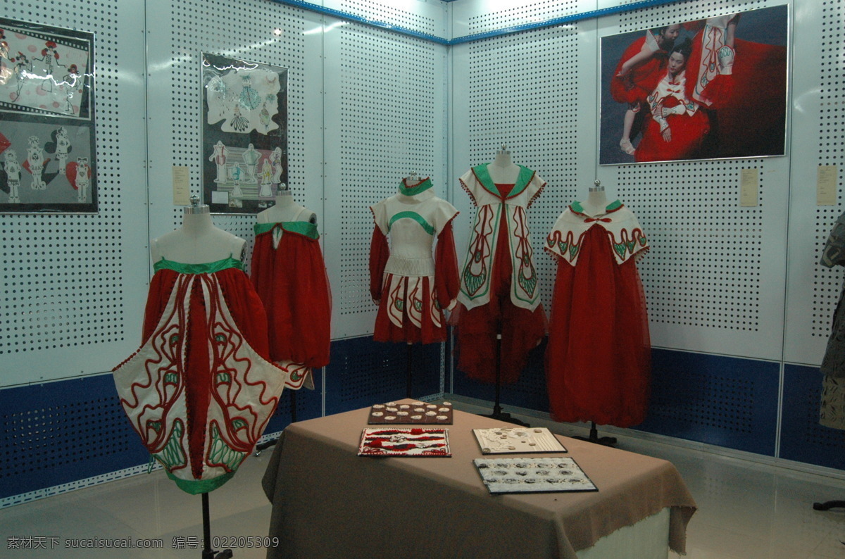 服装设计 手工 手绘 文化艺术 展示 服装设计展示 手制品 手工品 手工服装 其他服装素材