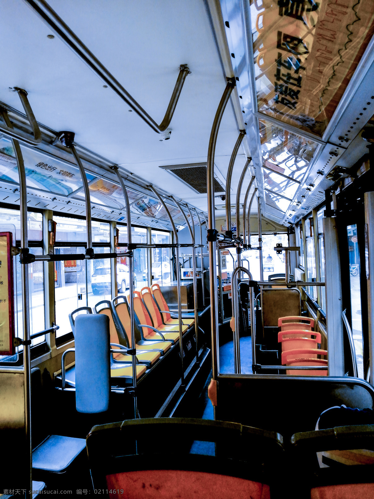 公交车上 位置 公交车 车上 座位 壁纸素材 过客 空座位 离别 自然景观 自然风景