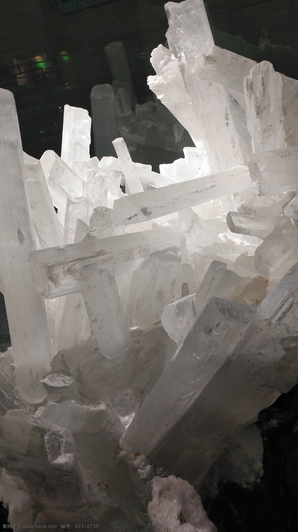 结晶体 水晶 金刚石 结晶 玻璃 透明晶体 自然景观