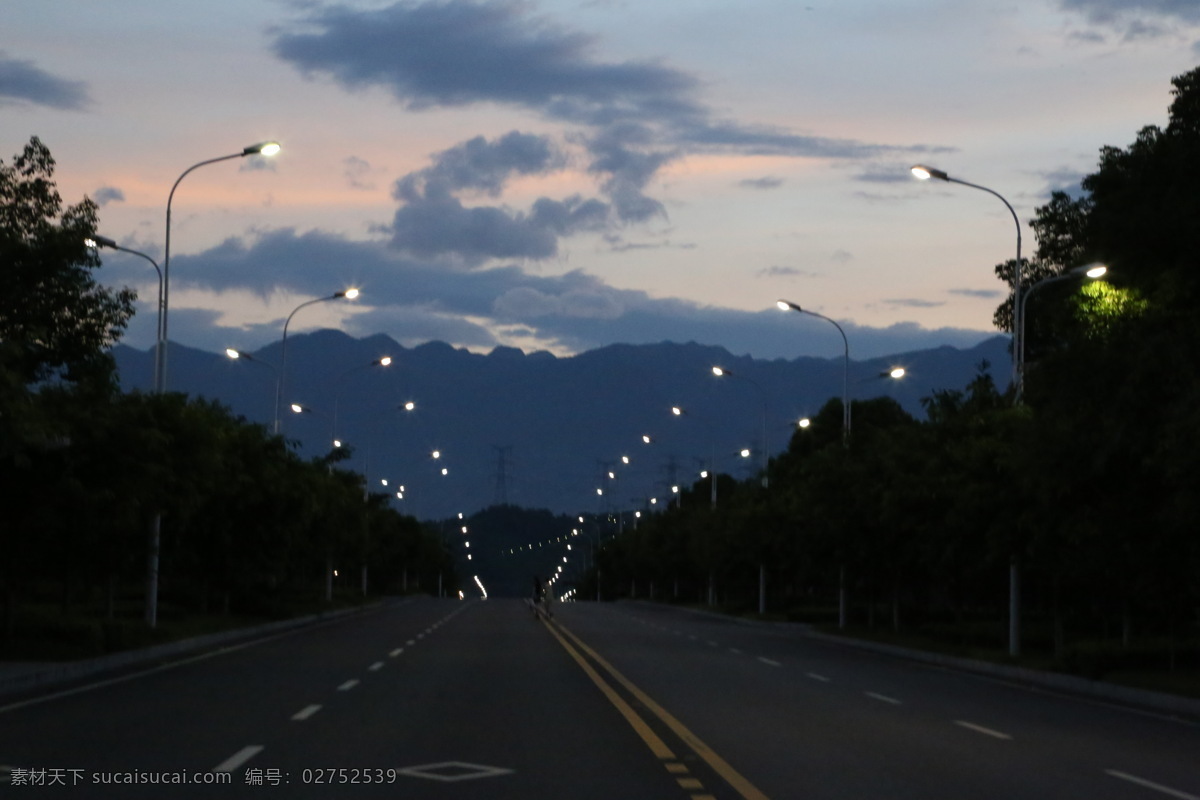 公路夜景 云 远山 公路 三峡 夜景 国内旅游 旅游摄影