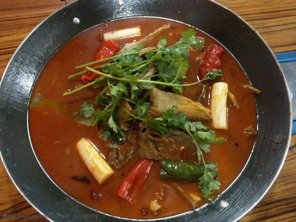 牛杂火锅 锅 金针菇 香菇 虾饺 小锅火锅 传统美食 餐饮美食