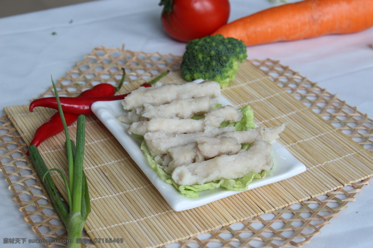 食材免费下载 菜品 餐饮美食 胡萝卜 美食 美食摄影 盘子 食材 西红柿 火锅食材 食物原料 psd源文件 餐饮素材