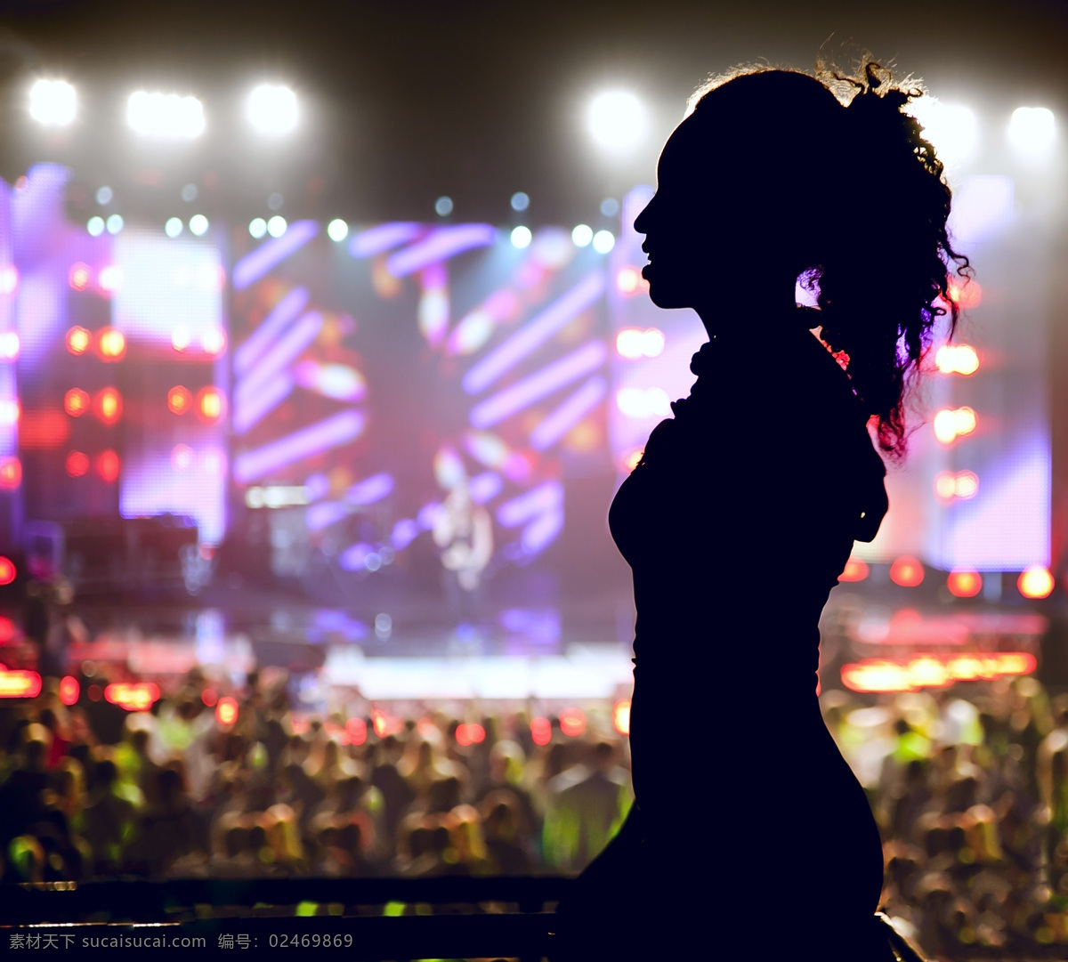 迪厅 表演 性感美女 激情 音乐 时尚 性感 美女 女孩 人物 个性 摇滚 外国美女 钟表图片 生活百科