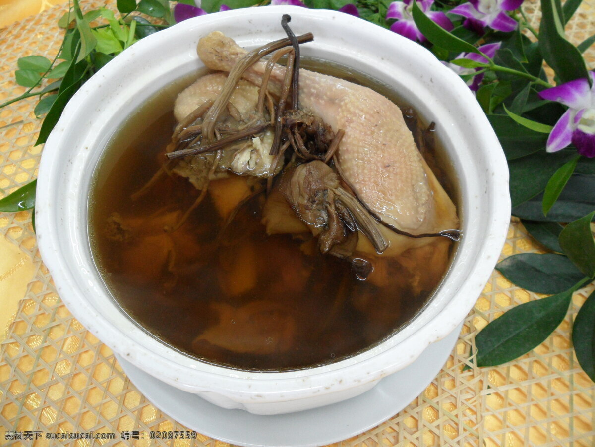 茶树菇炖老鸡 茶树菇 老鸡 汤 粤菜 广东菜 传统美食 餐饮美食