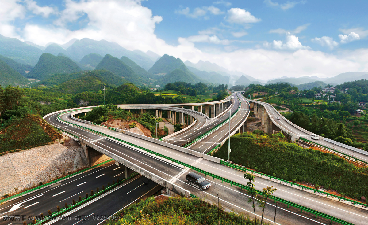高速公路 立交桥 沪蓉 高架桥 蓝天白云 环绕 高山 穿行 弯曲 村庄 行驶 绿色 建筑景观 自然景观