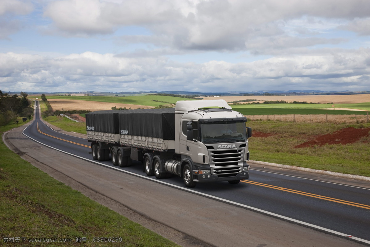 斯堪尼亚 大货运车 重型卡车 大车头 加长型车身 柴油发动机 大马力 大吨位 运输工具 载重卡车 瑞典生产制造 现代交通工具 交通工具 现代科技