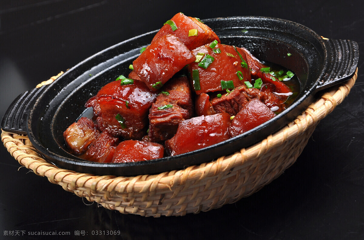 毛氏红烧肉 外婆红烧肉 坛子肉 红烧肉饭 农家红烧肉 坛子红烧肉 秘制红烧肉 砂锅红烧肉 客家红烧肉 客家红焖肉 徽式红烧肉 特色红烧肉 本帮红烧肉 菜品图 餐饮美食 传统美食