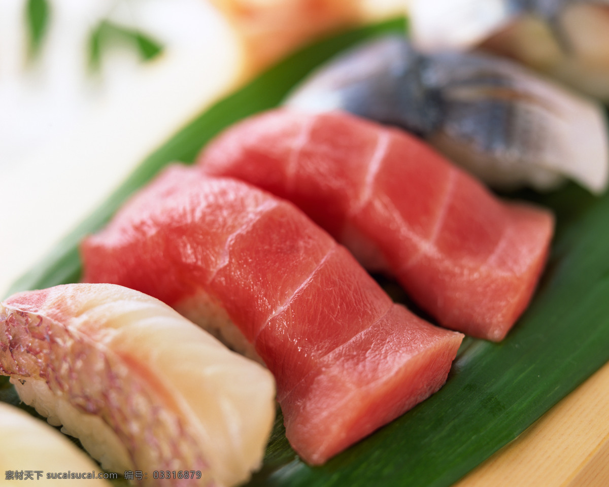 新鲜 鱼肉 食物 美味 海鲜 可口 诱人 蔬菜图片 餐饮美食