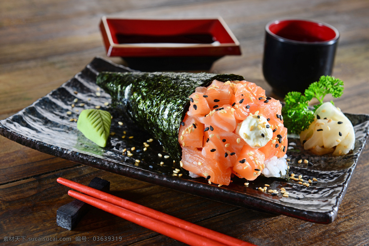 日本料理 寿司 美食 饭团 三纹鱼 餐饮 日式美食 餐饮美食
