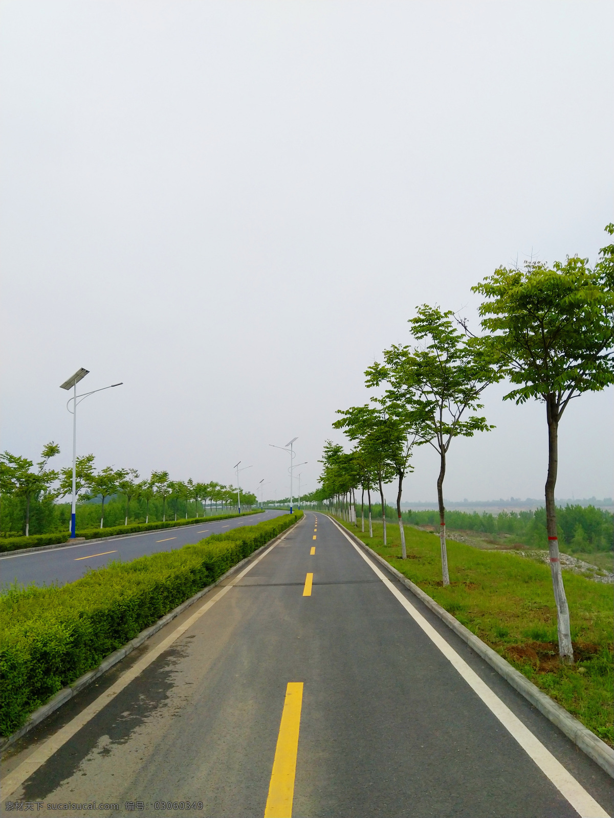 美丽 道路 风景 树木 草地 公路 天空 美景 乡村风采 自然景观 自然风景