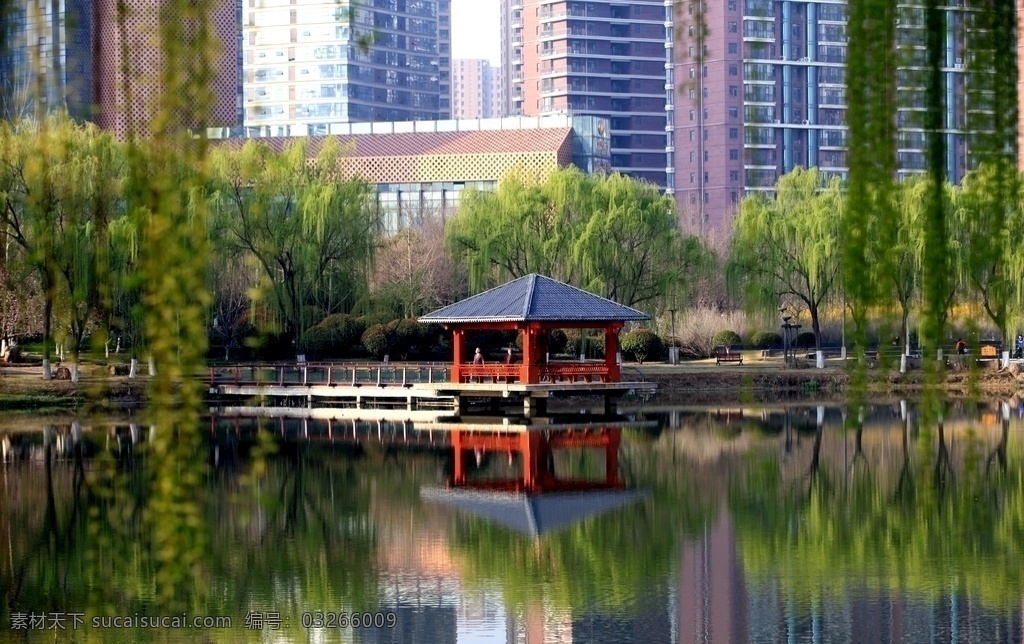 凉亭 春色 湖水 绿色 漂亮 建筑物 自然景观 建筑景观