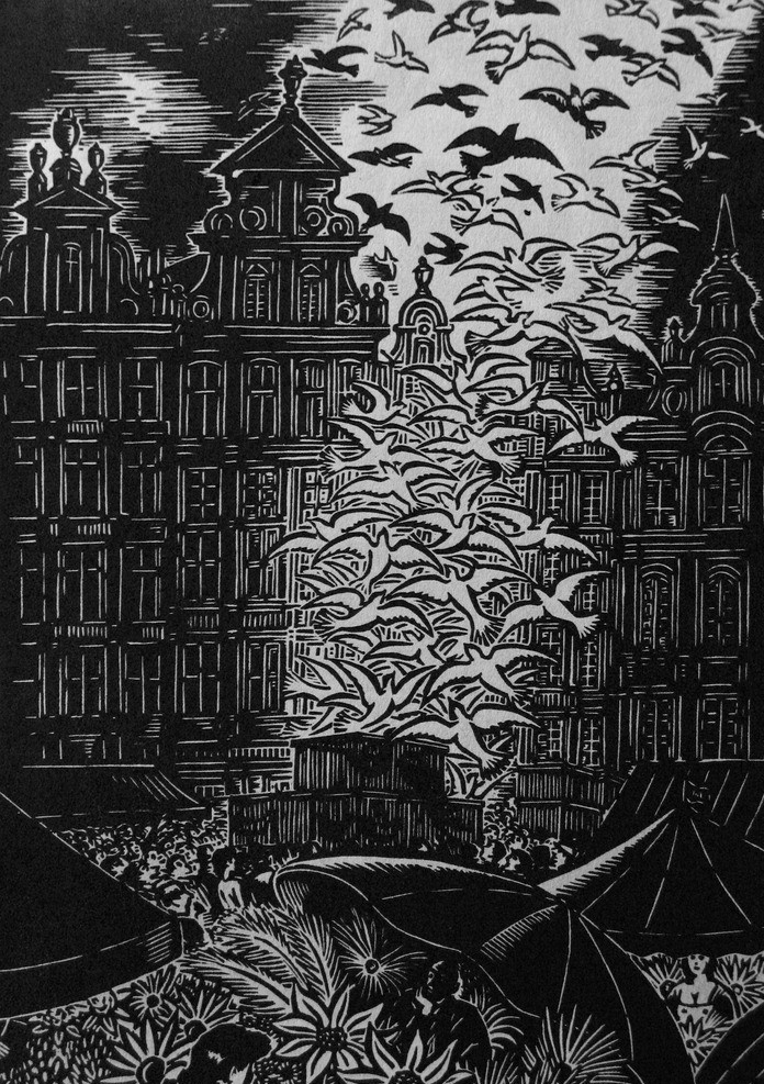 布鲁塞尔 大市场 木刻版画 法朗 士 麦绥莱勒 1961年 飞鸟 鸟群 飞翔 伞 人群 脑袋 花 植物 动物 房子 楼房 建筑 天空 艺术 绘画 雕版 印刷 木刻 版画 作品 绘画书法 文化艺术
