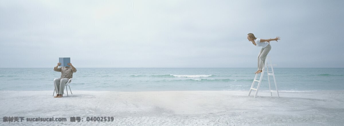 沙滩 上 外国 夫妻 外国夫妇 男性 女性 情侣 梯子 创意 幻想 海滩 海平面 大海 美丽风景 美景 高清图片 大海图片 风景图片