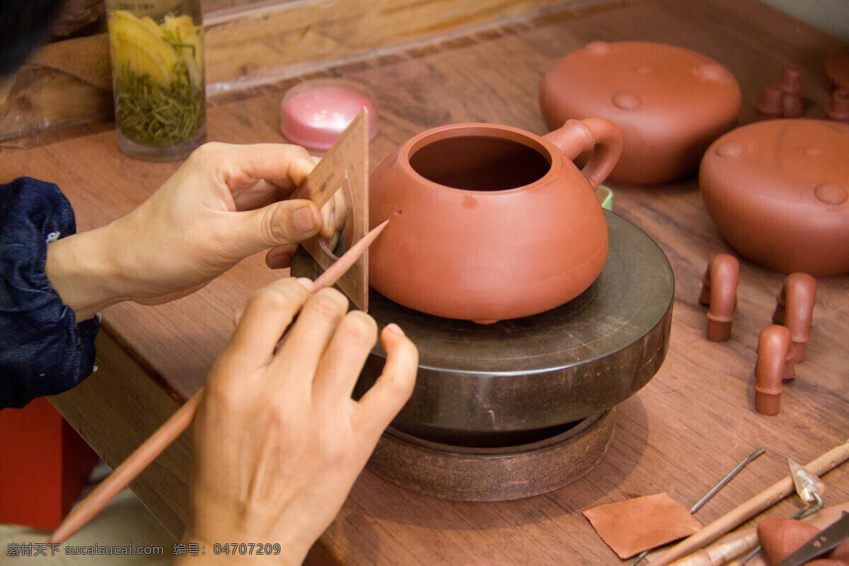 手工制作 工艺制作 制作紫砂壶 手工紫砂壶 手工工艺 手工陶艺 陶艺 制陶 文化 文化艺术 传统文化
