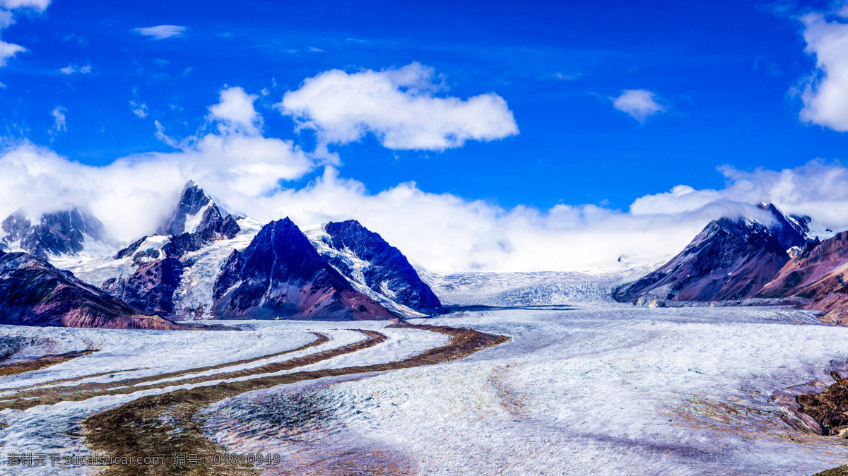 来古冰川 冰川 昌都 藏东 雪山 草地 马儿 藏族 风景 旅游摄影 国内旅游