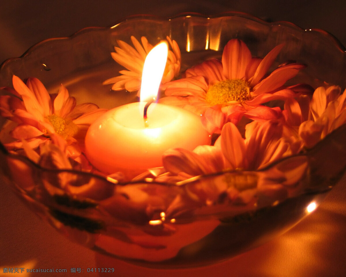 蜡烛免费下载 玻璃杯 悼念 节日 蜡烛 礼物 盘子 祈祷 庆祝 生日 十字架 烛光 喜庆 小礼物 祝福 文化艺术