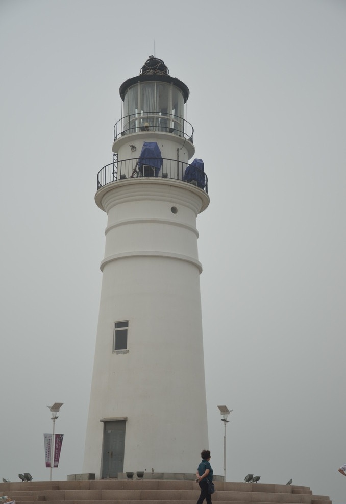 灯塔 青岛奥帆中心 主防波堤西端 高20 08米 乳白色 导航 标志性景观 国内旅游 旅游摄影