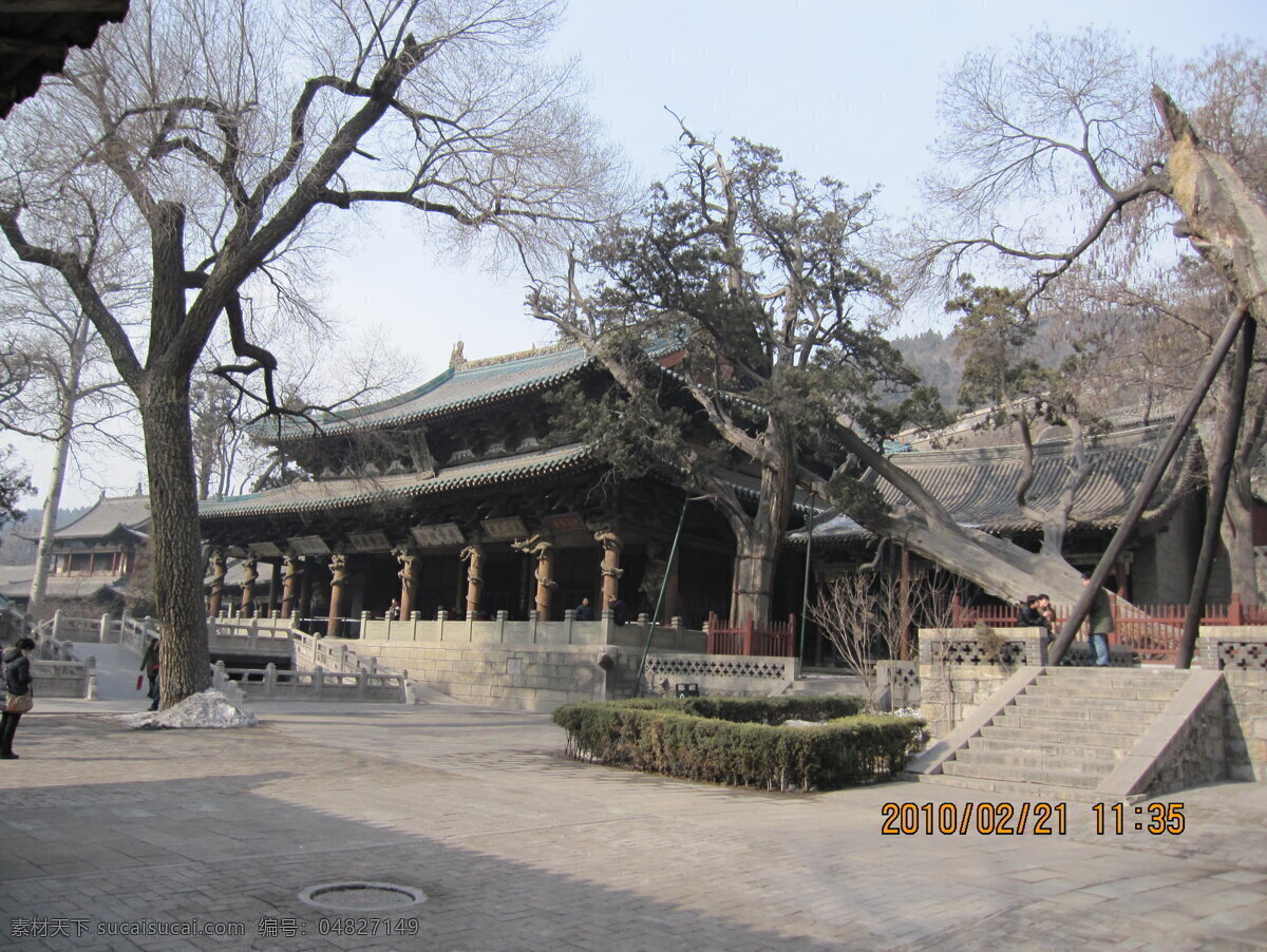 晋祠圣母殿 山西晋祠 古建筑 圣母殿 水母庙 飞梁斗拱 宋代盘龙 枯树 玉碧流膏 冬季 晋祠 建筑摄影 建筑园林