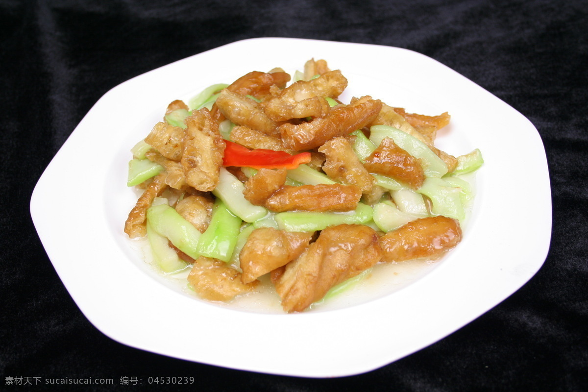 老油条丝瓜 果子丝瓜 中式菜肴 中餐 餐厅菜谱 中华美食 餐饮美食 传统美食