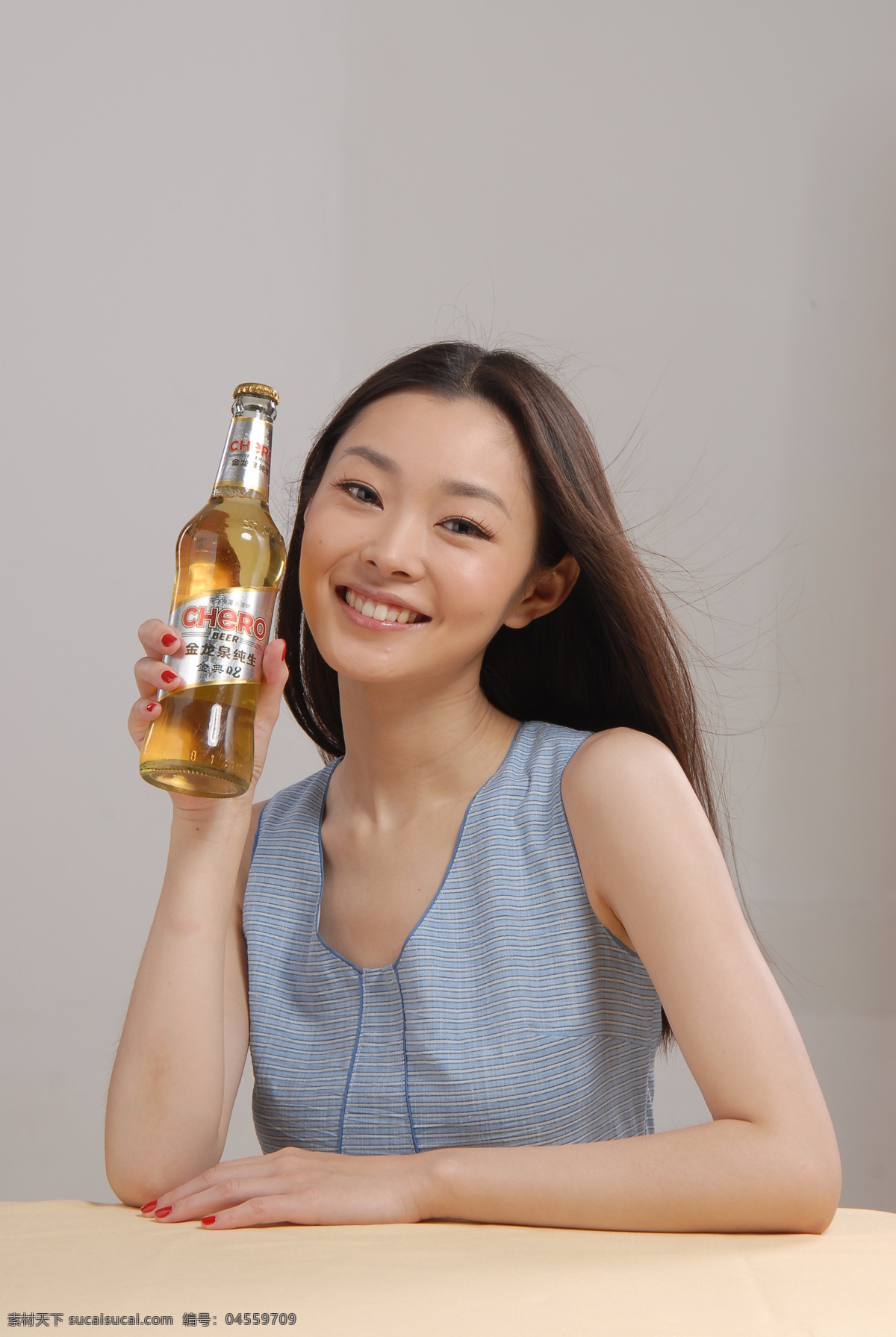 啤酒 代言 金龙泉 女性女人 人物图库 啤酒代言 矢量图 日常生活