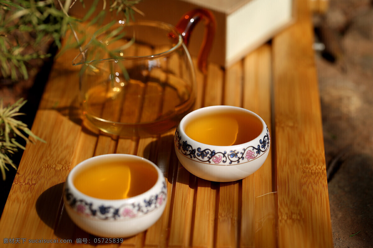 普洱茶摄影 普洱茶 茶 茶汤 茶杯 汤色 茶叶 叶底 餐饮美食 饮料酒水