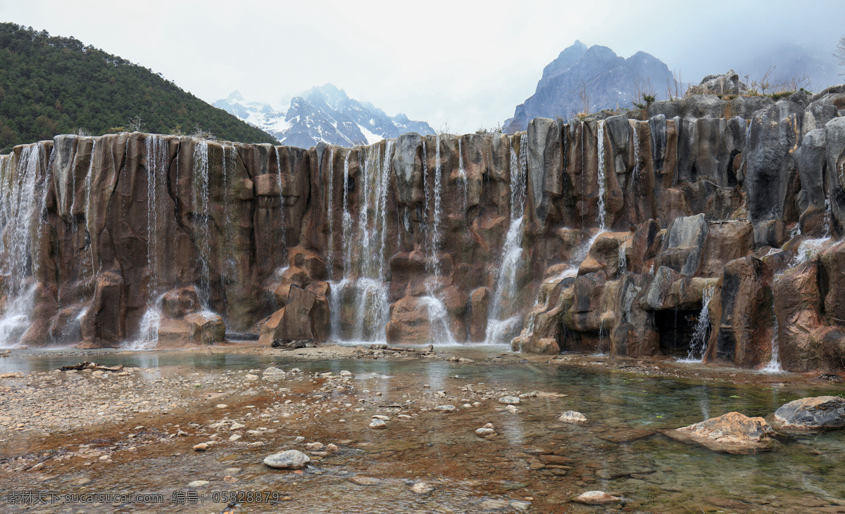 玉龙雪山 蓝月谷 丽江 旅游 景点 清澈 小瀑布 河流 旅游摄影 国内旅游