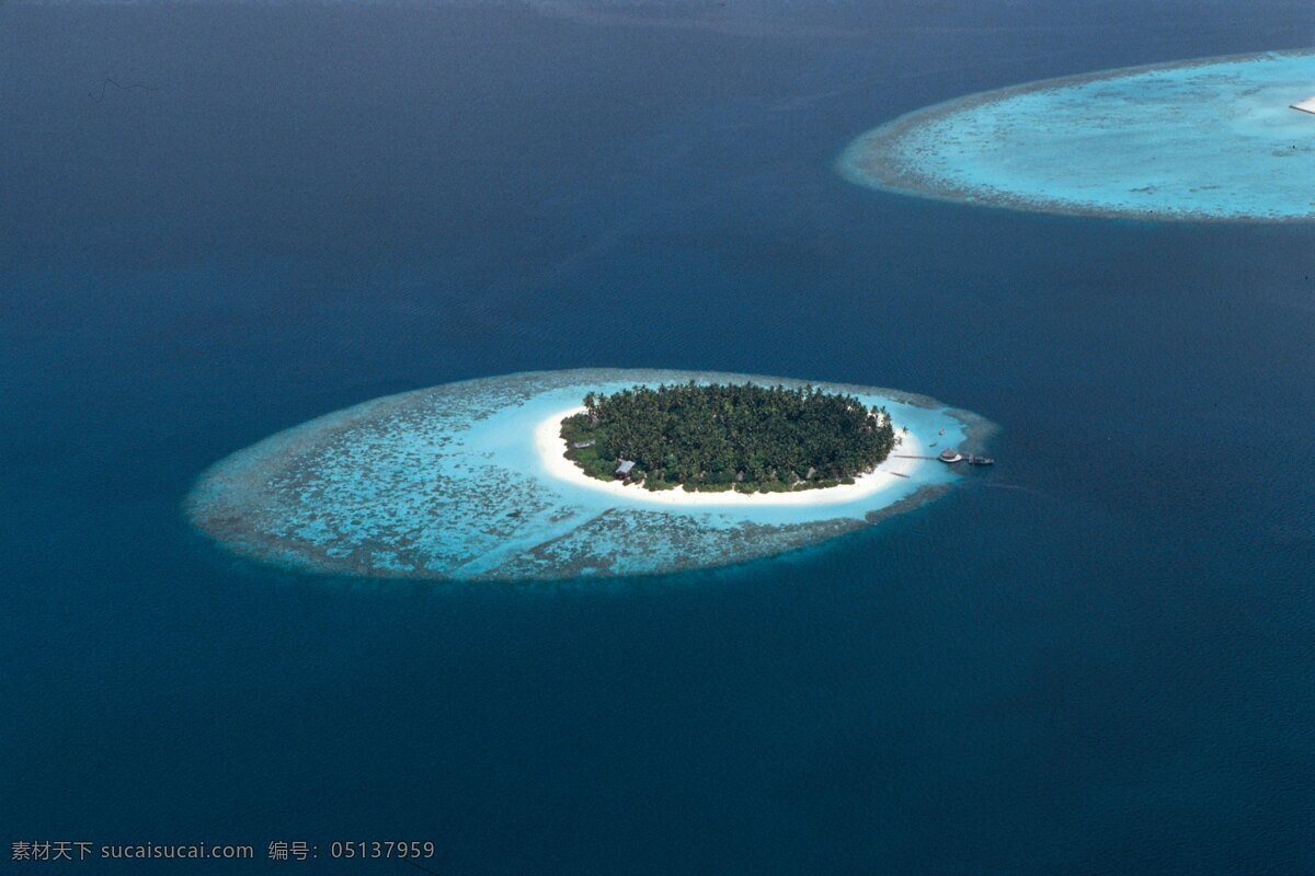 大海 国外旅游 海水 海滩 礁石 旅游摄影 摄影图库 天空 夏威夷 风光图片 小岛 壮观 夏威夷风光 psd源文件