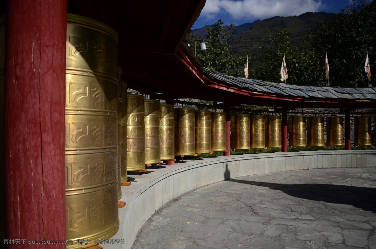 转经筒 藏族 金色 民族 旅游摄影 国内旅游