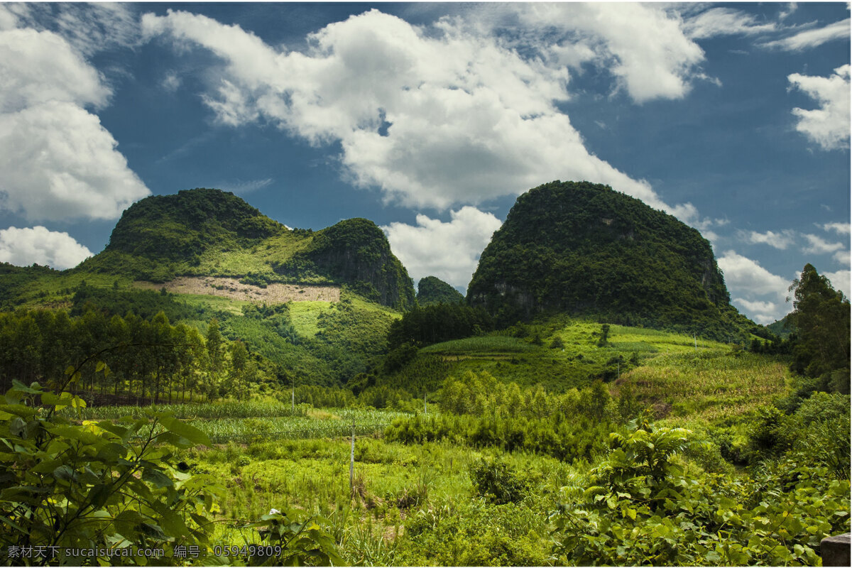 美丽 山峰 风景图片 蓝天 白云 云朵 云彩 天空